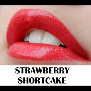 LipSense Strawberry Shortcake Lip Color